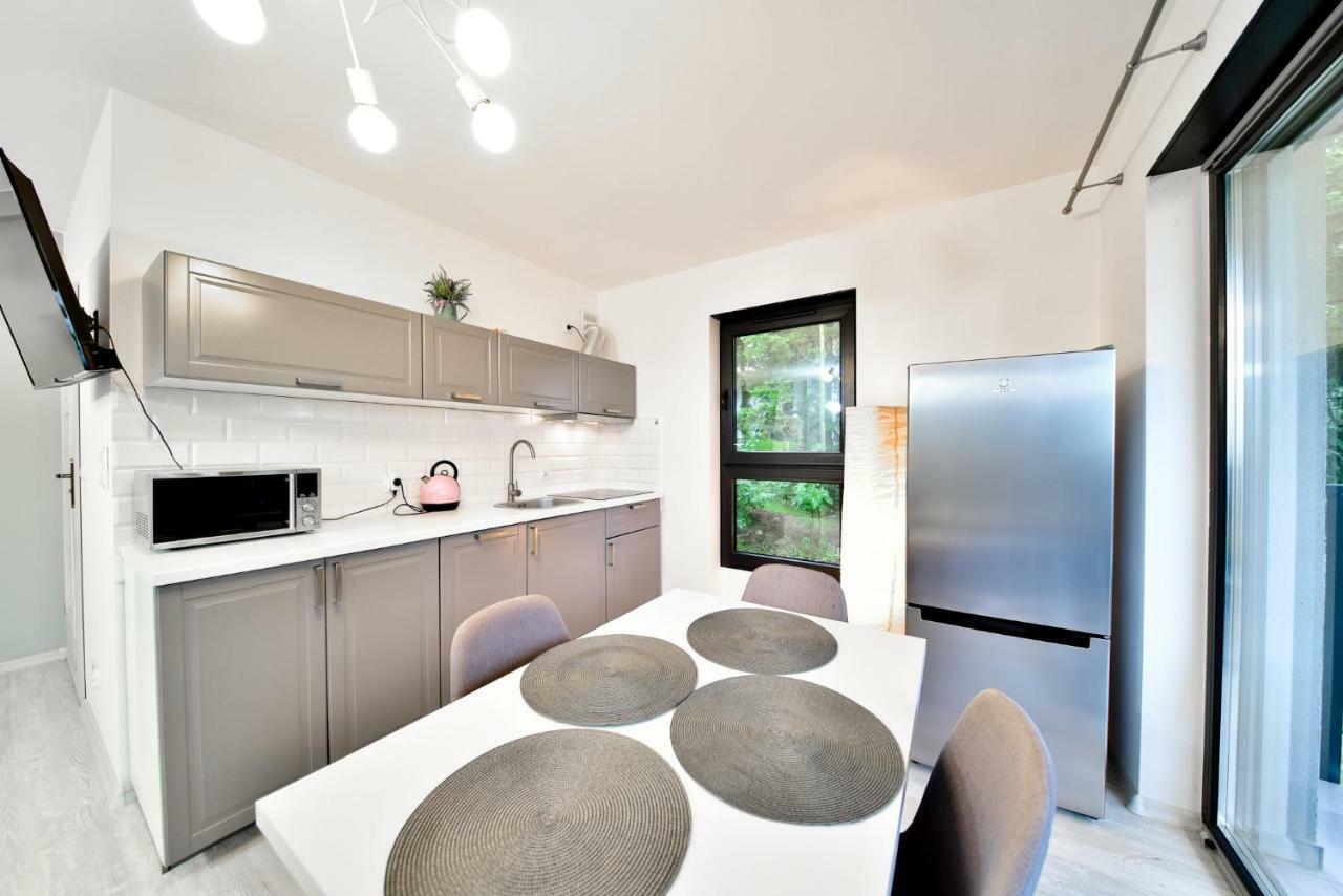 Apartament Szarotka - Apartamentuj Karpacz Exteriör bild
