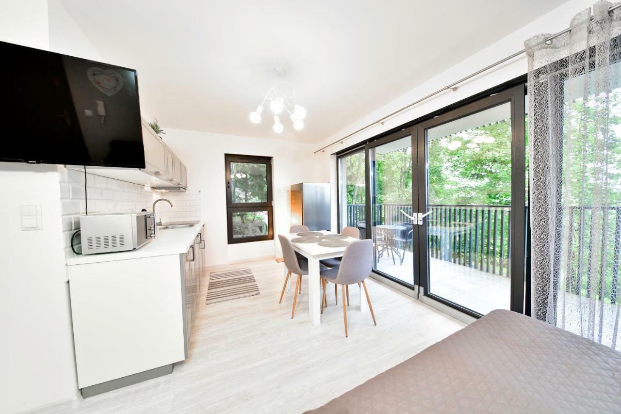 Apartament Szarotka - Apartamentuj Karpacz Exteriör bild